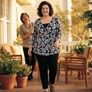 Cato Woman Black White Scroll Floral Faux Wrap Lace V Neck Tunic Top Size 22 24W